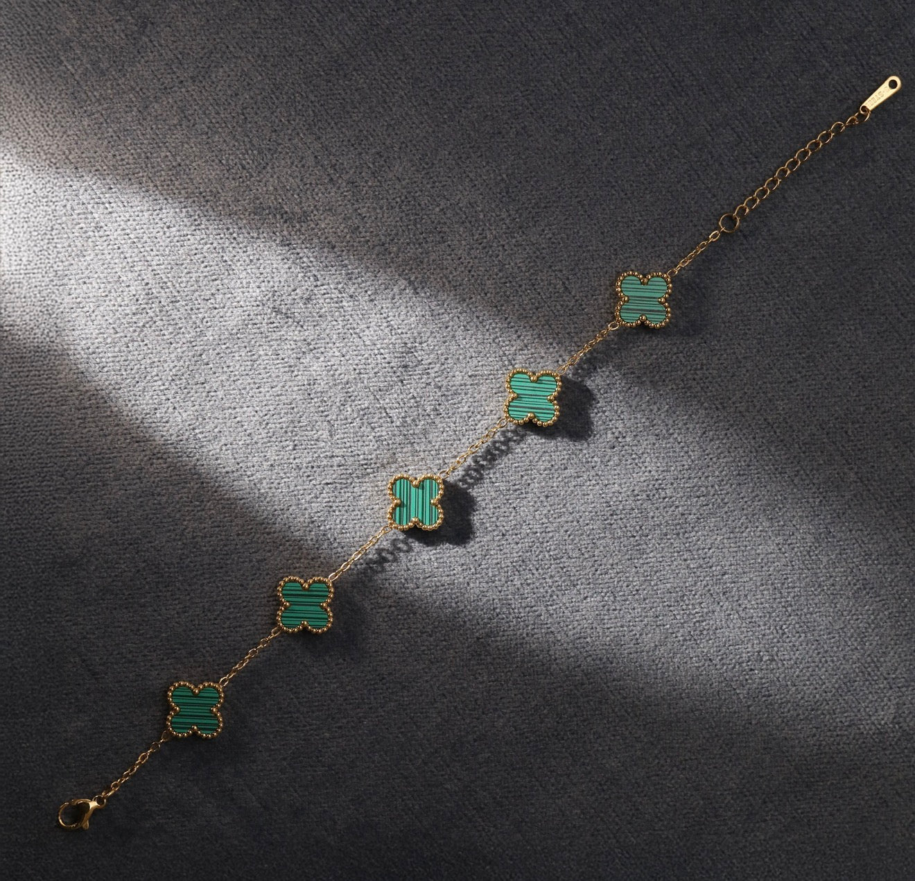 Yeşil Yoncalı Altın VanCleef