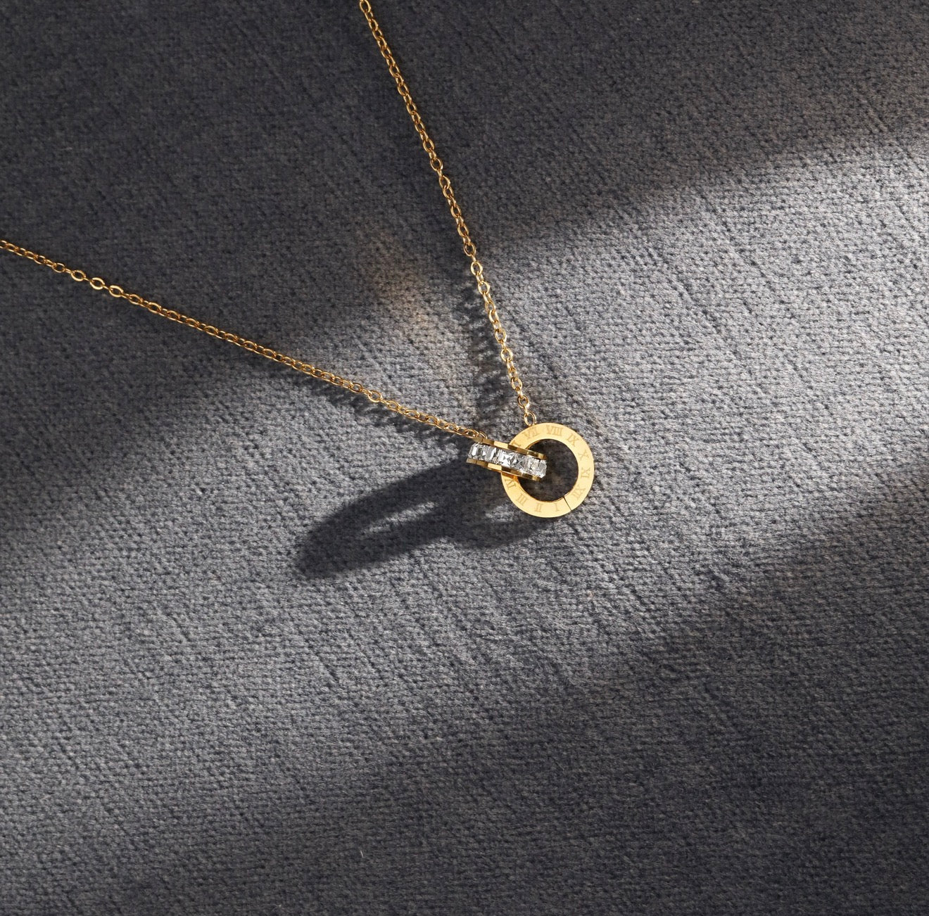 Altın Cartier Kolye