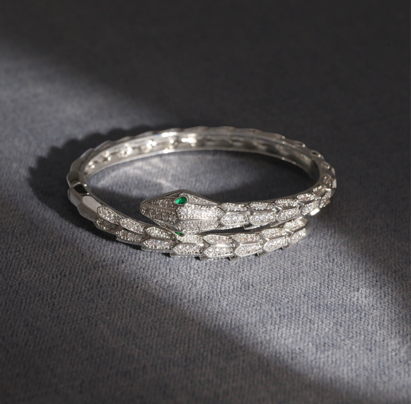 Bvlgari Yılan Bileklik