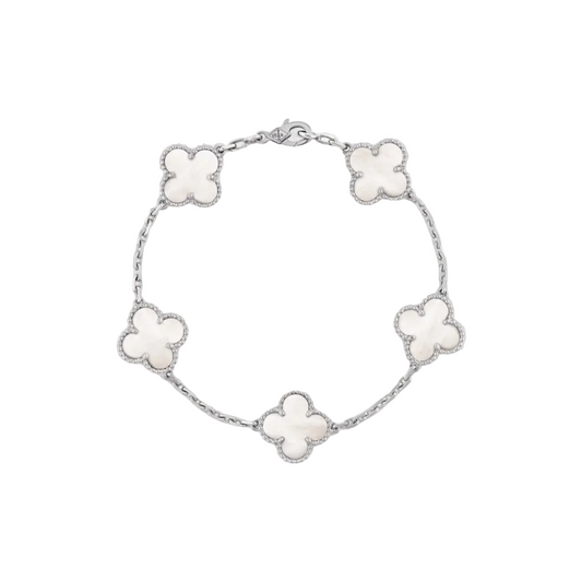 Sedef Yoncalı Gümüş VanCleef